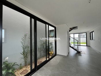 house em Rua Jardim dos Eucaliptos, Campeche - Florianópolis - SC