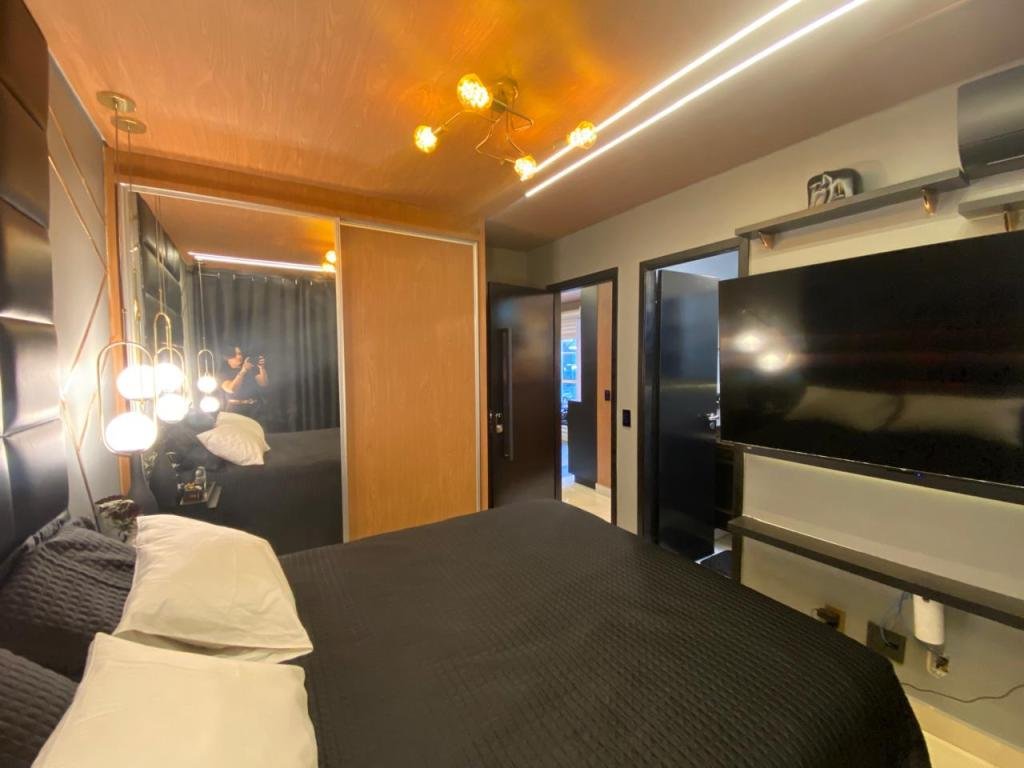 63ac0094caeaf80f039c47b105b196b9_03