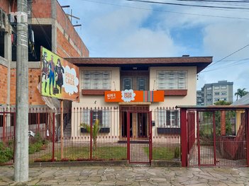 house em Rua Dario Santana, Rio Branco - Caxias do Sul - RS