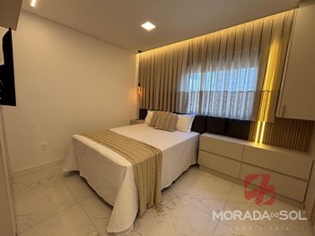 apartment em Rua 246, Meia Praia - Itapema - SC