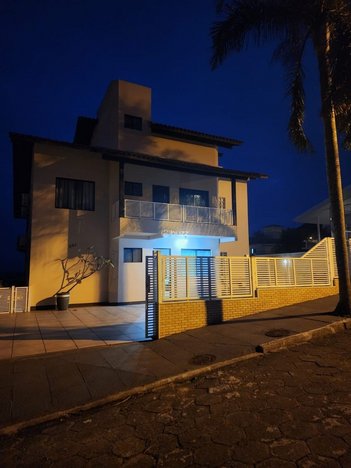 house em Rua Maurílio Lopes da Silva, Praia Brava - Florianópolis - SC