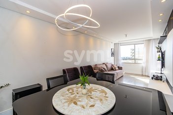 apartment em Avenida Senador Souza Naves, Cristo Rei - Curitiba - PR