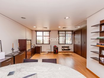 apartment em Rua Três Irmãos, Vila Progredior - São Paulo - SP