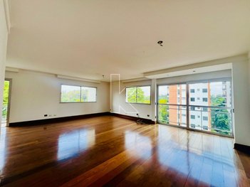 apartment em Rua Lourenço de Almeida, Vila Nova Conceição - São Paulo - SP