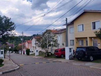 house em Estrada do Capuava, Chácara Ondas Verdes - Cotia - SP