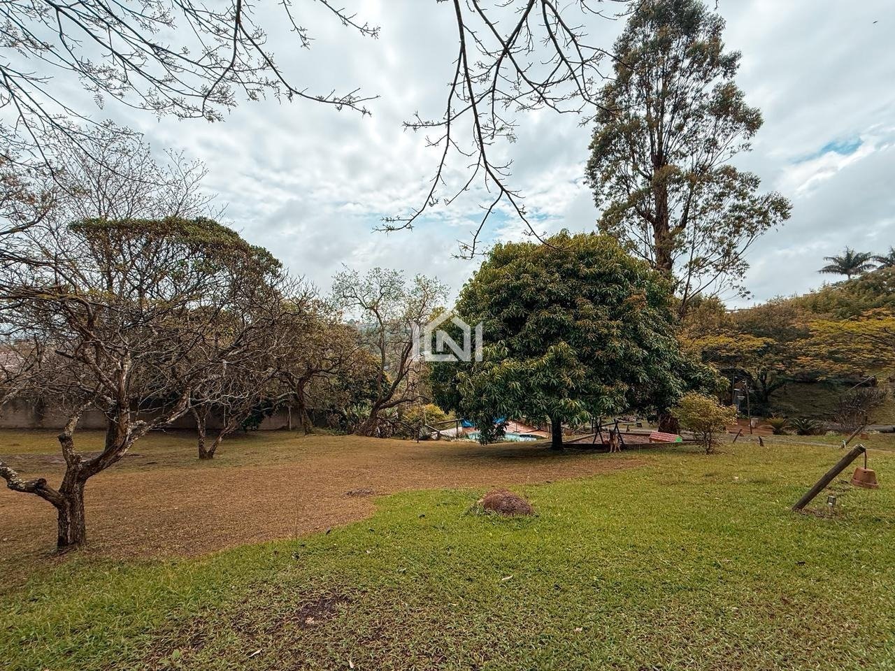 casa a venda no condominio residencial chacara das rosas - area externa