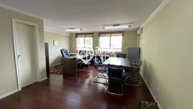 office em Rua Riachuelo, Centro - Curitiba - PR