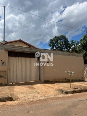 house em Rua Toríbio Ferreira Campos, Chacaras Maria Antonieta - Mário Campos - MG