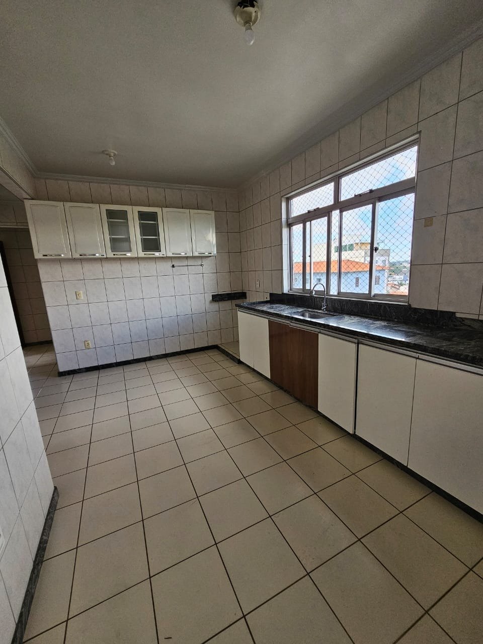 Apartamento com 3 quartos — Serrano, Belo Horizonte