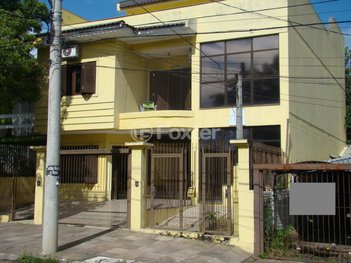 house em Rua Marechal José Inácio da Silva, Passo da Areia - Porto Alegre - RS