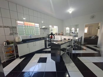house em Rua Itabaiana, Parque Urupês - Taubaté - SP
