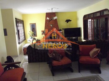 house em Rua Taveira Júnior, Nonoai - Porto Alegre - RS