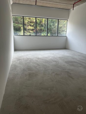 office em José Carlos Daux, Saco Grande - Florianópolis - SC