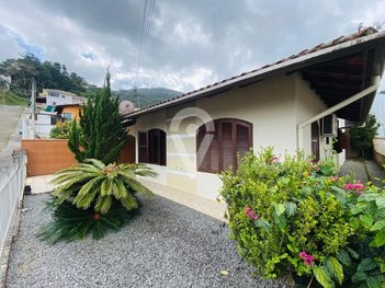 house em Rua Richart Piske, Czerniewicz - Jaraguá do Sul - SC