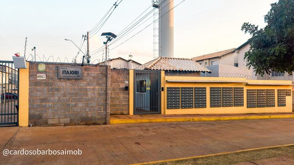 Cômodo Condomínio