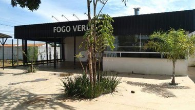 business em Avenida dos Ferreiras, Aclimação - Uberlândia - MG