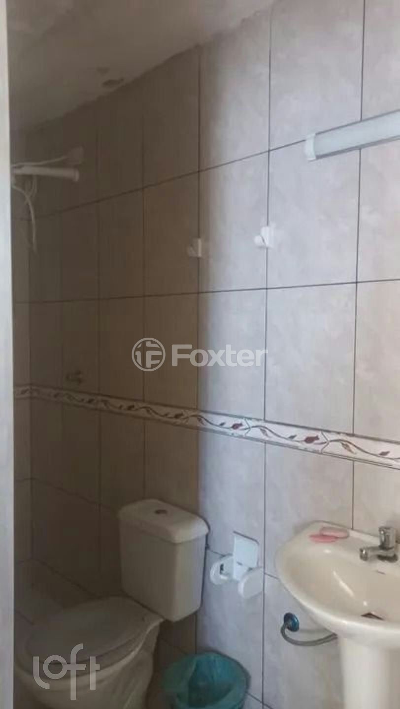f04493dc