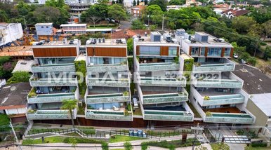 apartment em Rua Carlos Huber, Três Figueiras - Porto Alegre - RS