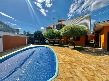 house em Rua Escócia, Marechal Rondon - Canoas - RS