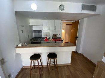 apartment em Rua Carlos Sampaio, Bela Vista - São Paulo - SP