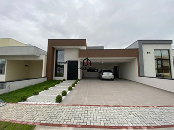 house em Rua Japão, Parque das Nações - Pindamonhangaba - SP