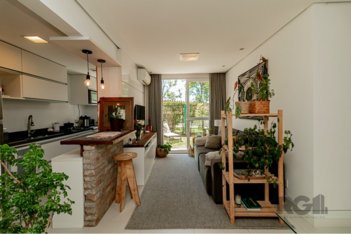 apartment em Rua Doutor Carlos Renato R. Fonseca, Jardim Sabará - Porto Alegre - RS