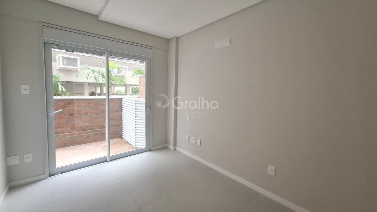 1 quarto hb 104
