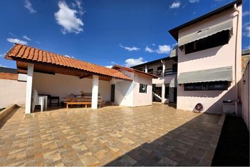 house em Rua Sebastião Benedito da Silva, Jardim Novo II - Mogi Guaçu - SP