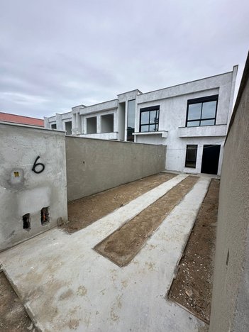 house em Rosino Genézio dos Santos, Cachoeira do Bom Jesus - Florianópolis - SC
