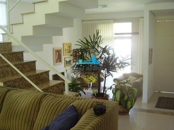 house em Rua Acelon Eduardo da Silva, Córrego Grande - Florianópolis - SC