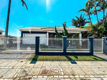 house em Rua Acauá, Atlântida - Xangri-Lá - RS