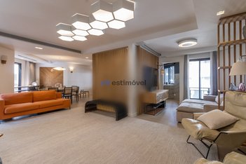 apartment em Rua Silva Correia, Vila Nova Conceição - São Paulo - SP