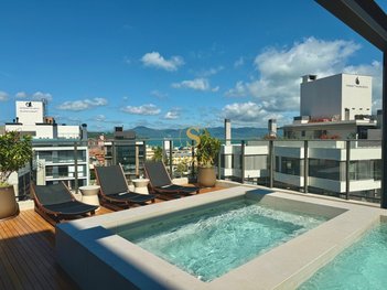 apartment em Rua Francisco Gouveia, Jurerê - Florianópolis - SC