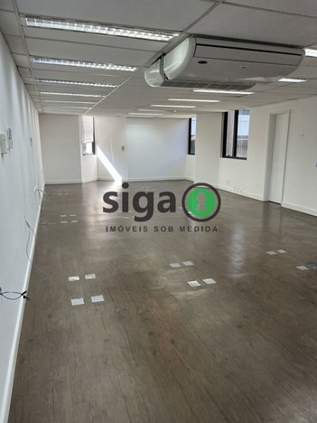 office em Rua Geraldo Flausino Gomes, Cidade Monções - São Paulo - SP