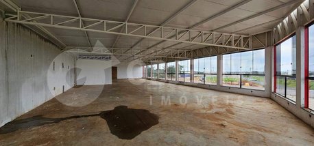 office em Avenida Aldo Borges Leão, Residencial Lago Azul - Uberlândia - MG