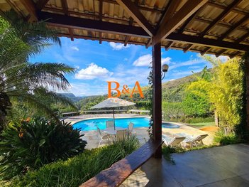 house em Rodovia BR-040, Araras - Petrópolis - RJ