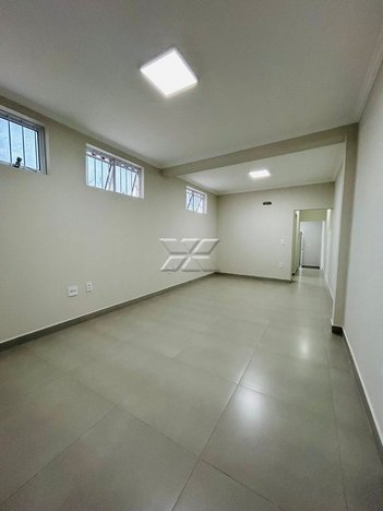 business em 16, Zona Central - Rio Claro - SP