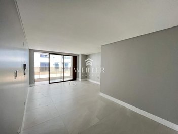 apartment em Rua Carlos Drummond de Andrade, Praia dos Amores - Balneário Camboriú - SC