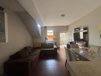 house em Rua Conde de Valadares, Nova Cachoeirinha - Belo Horizonte - MG