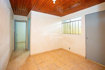 house em QE 28 Conjunto P, Guará II - Brasília - DF