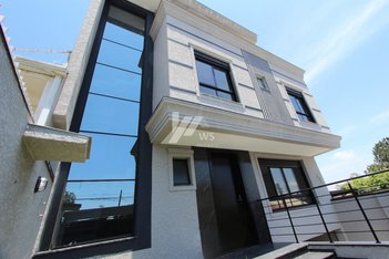 house em Rua Santa Brígida, Uberaba - Curitiba - PR