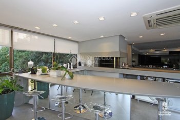 apartment em Rua Engenheiro Teixeira Soares, Boa Vista - Porto Alegre - RS
