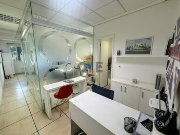 office em Rodovia Raposo Tavares, Lageadinho - Cotia - SP