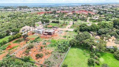 land_lot em SMDB Conjunto 28, Setor de Mansões Dom Bosco (Lago Sul) - Brasília - DF