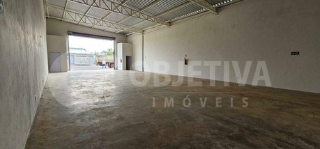 business em Rua Ana Parreira, Shopping Park - Uberlândia - MG