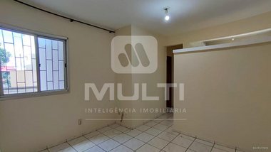 apartment em Rua Saturnino Pedro dos Santos, Santa Mônica - Uberlândia - MG