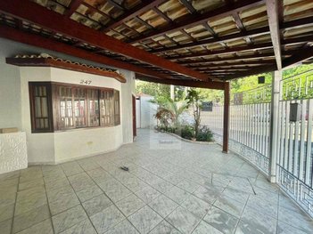 house em Rua Padre Silvino Vicente Kunz, Parque São Luís - Taubaté - SP
