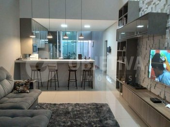 house em Rua José de Alencar, Minas Gerais - Uberlândia - MG