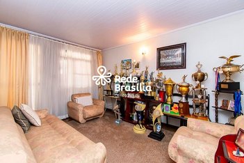 house em QI 5 Conjunto I, Guará II - Brasília - DF