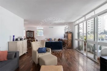 apartment em Rua Batataes, Jardim Paulista - São Paulo - SP